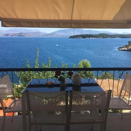 Summer Senses In Apartment Kassiopi