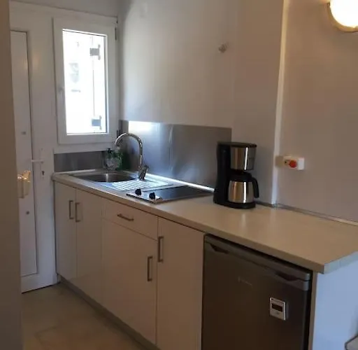 Summer Senses In Appartement *