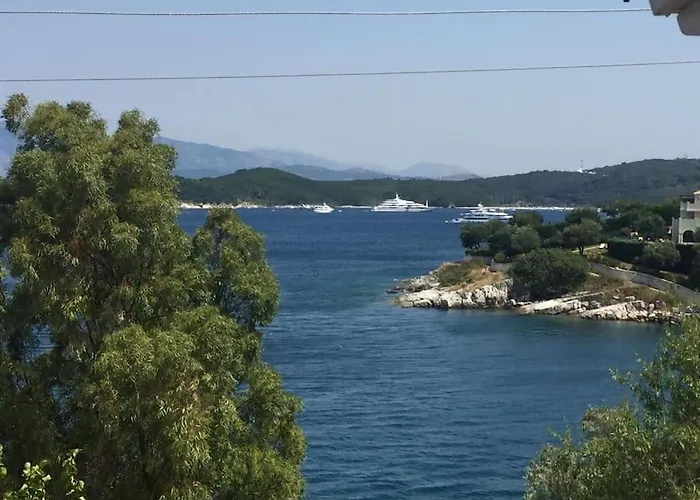 Summer Senses In Appartement *